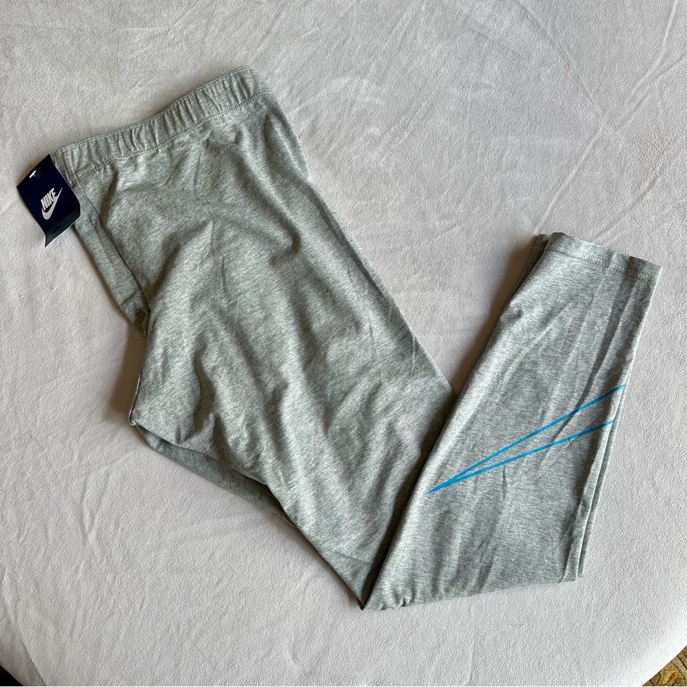 Nike Women’s Yoga Athletic Workout Pants- XL- Gray- Ankle Length NWT